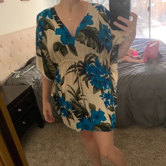 Favant Other - Favant Hawaii Blue Cream Green Floral Swimsuit Cover Up One Size 100% Rayon(715)